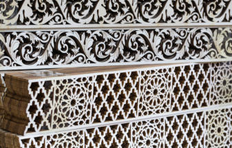 Filigrane Dekorpaneele in Sperrholz